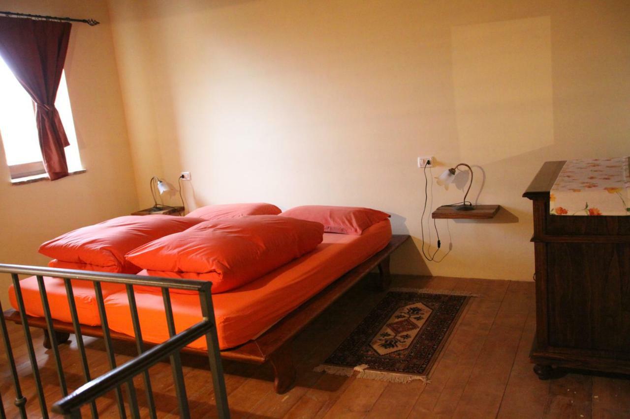 לינה וארוחת בוקר אורבינו Girfalco Country House מראה חיצוני תמונה